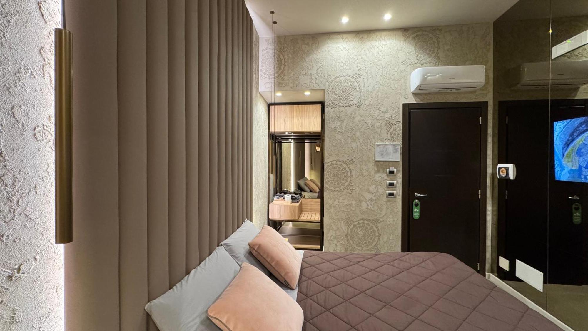 Tropicana Room Caserta Exterior foto